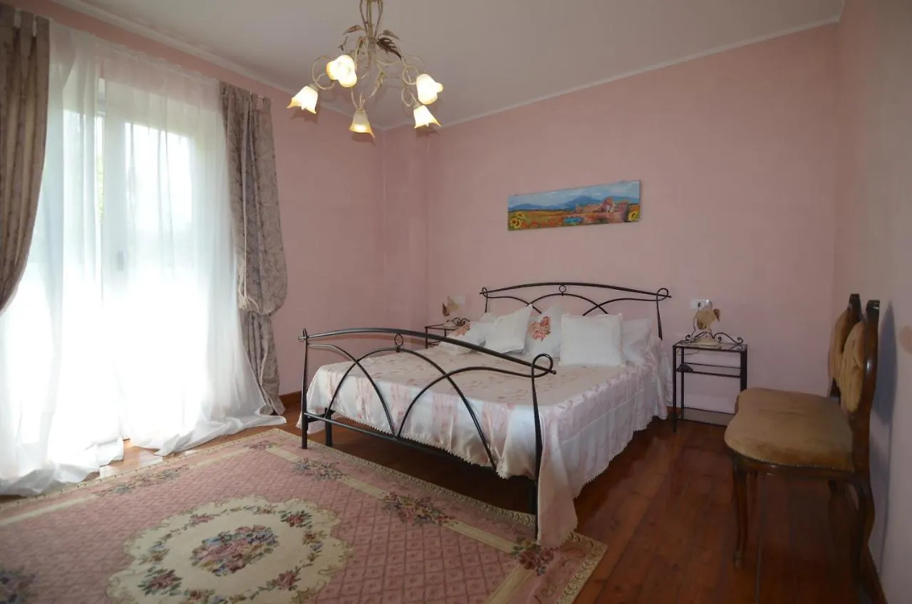 Baldini Holiday House Villa Montopoli in Val dʼArno 0*,