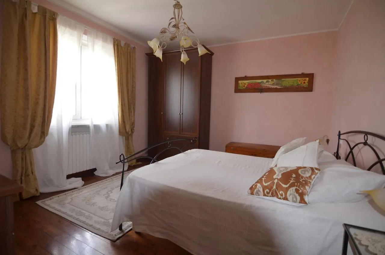 Сasa de vacaciones Baldini Holiday House Villa Montopoli in Val dʼArno