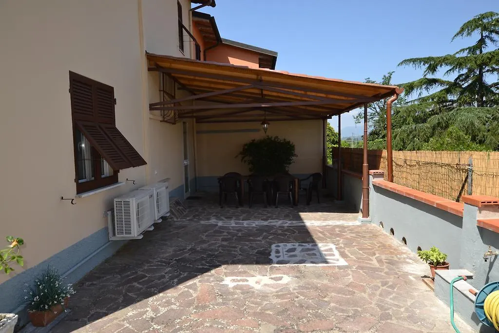 Сasa de vacaciones Baldini Holiday House Villa Montopoli in Val dʼArno